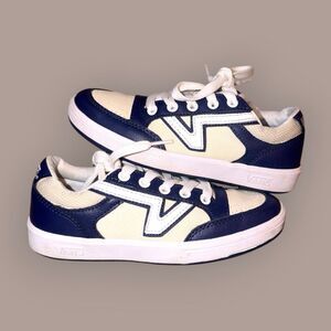 Vans Lowland ComfyCush Kids 3.5 Navy Blue Cream White Sneakers